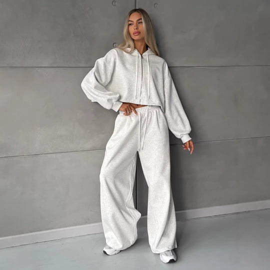 Damen weit geschnittenes Cropped-Zip-Hoodie und Palazzo-Jogger Set Nord Taschen