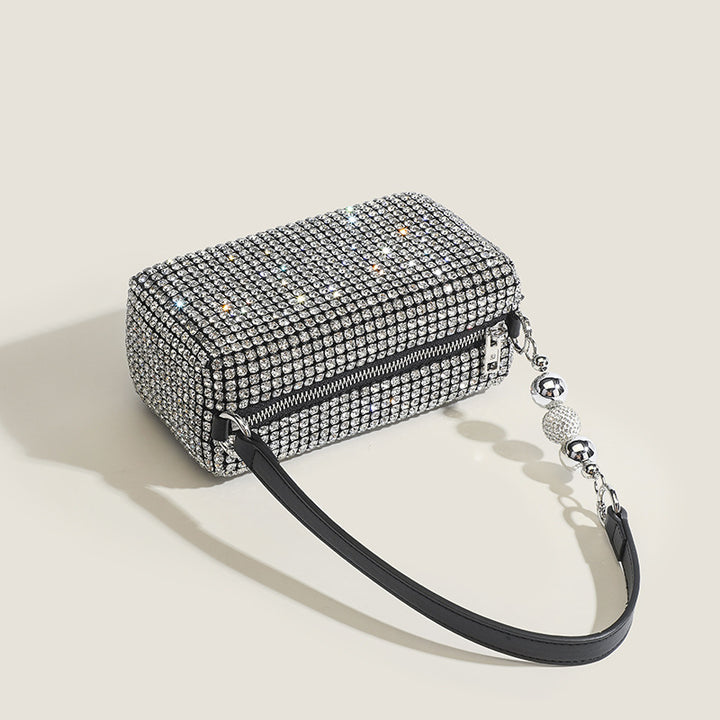 Damen Glamouröse Clutch mit funkelnden Strassverzierungen Nord Taschen