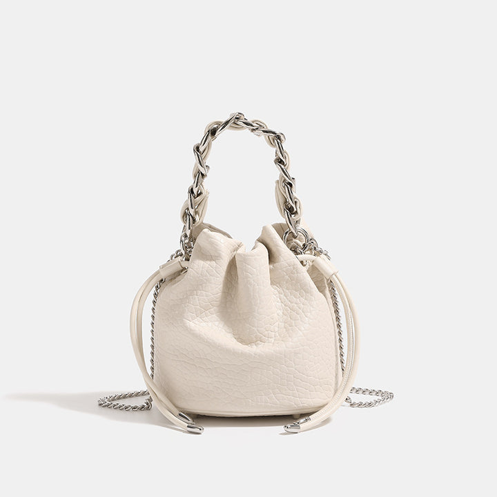 Damen Beuteltasche mit luxuriösem Kettenhenkel und elegantem Glanz Nord Taschen