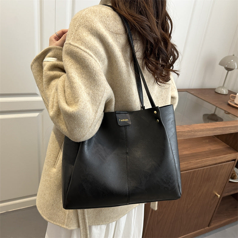 Damen elegante Schultertasche aus hochwertigem Kunstleder Nord Taschen