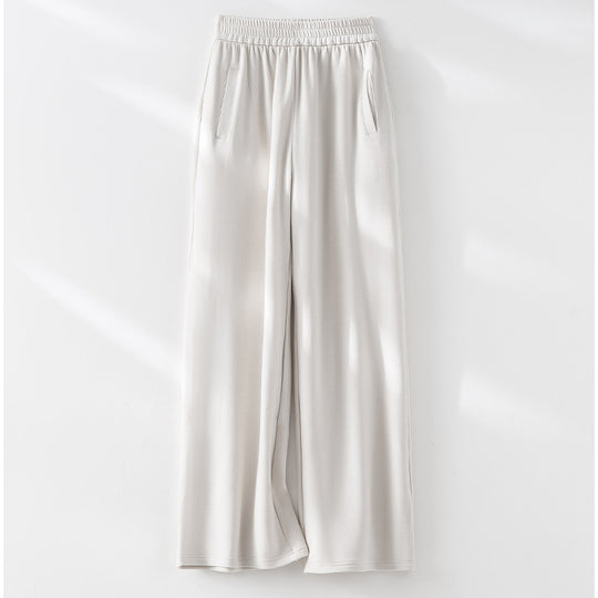 Damen Cropped Kapuzenjacke mit Reißverschluss und konturierten Eingrifftaschen Nord Taschen