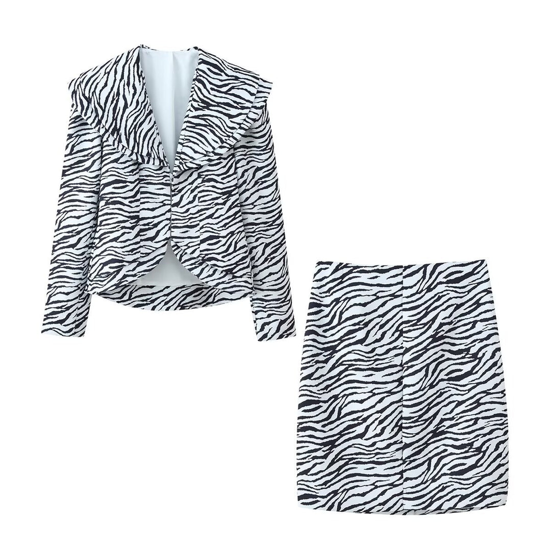 Damen Kurzblazer mit übergroßem Schalkragen und Zebra-Print Nord Taschen