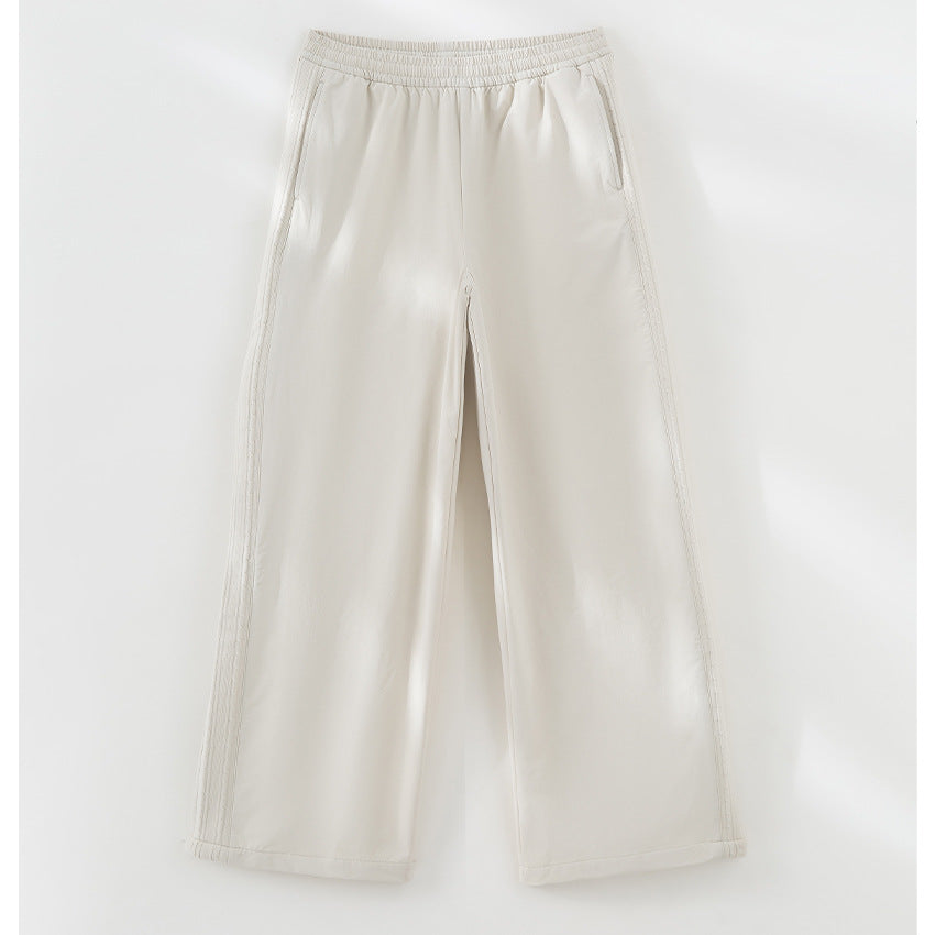Damen Leichte Kapuzenjacke mit Kurzreißverschluss, Raglanärmeln und elastischem Saum Nord Taschen