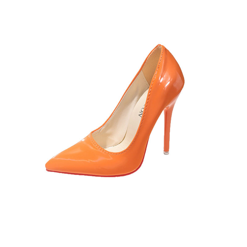 Damen Klassische High Heels mit spitz zulaufendem Design und hochglänzender Oberfläche