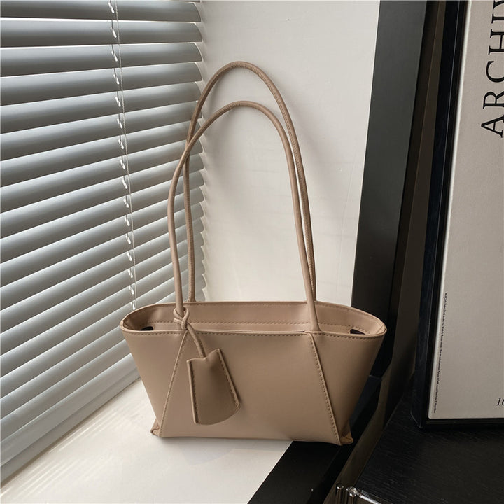 Damenhandtasche mit minimalistischer Silhouette und eleganten Details Nord Taschen