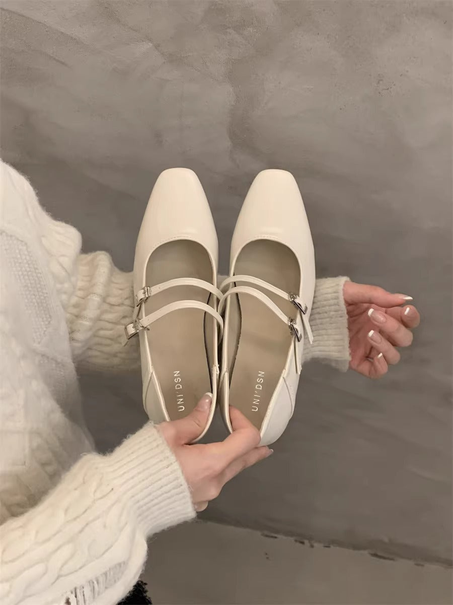 Damen stilvolle Pumps mit verstellbaren Riemen