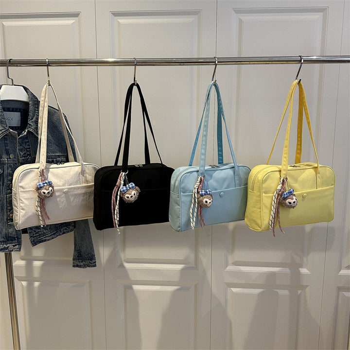 Damen modische Beuteltasche mit praktischem Anhänger Nord Taschen
