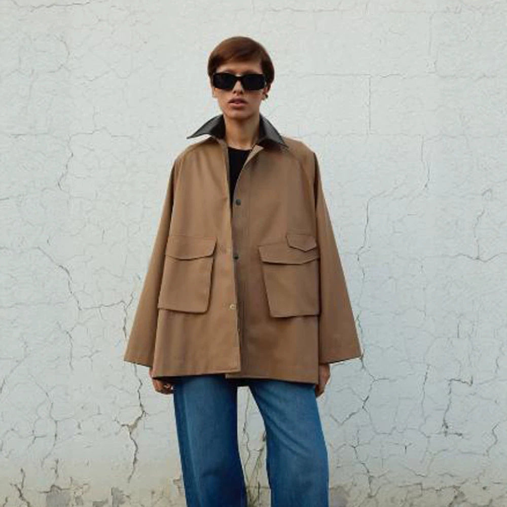 Damen Oversize utilitarische Jacke mit großen Pattentaschen und Kontrastkragen Nord Taschen