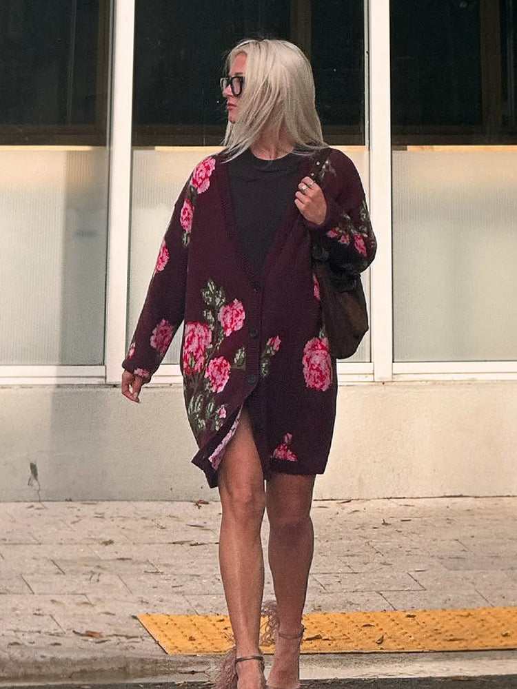 Damen Oversized Strickcardigan mit Blumenjacquard und tiefem V-Ausschnitt Nord Taschen