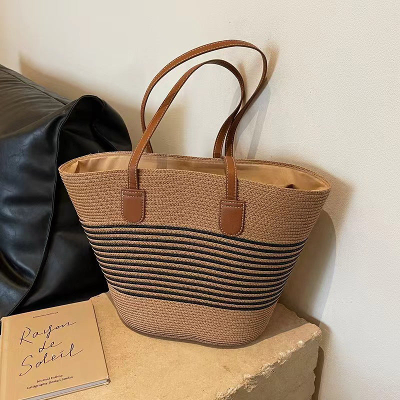 Damen Strandtasche mit robusten Griffen und geschmackvollem Streifenmuster Nord Taschen