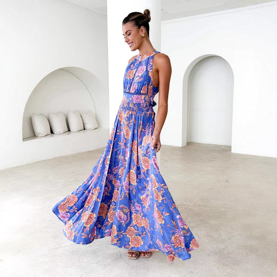 Damen Maxikleid mit elegantem floralem Design und schwingendem Rock