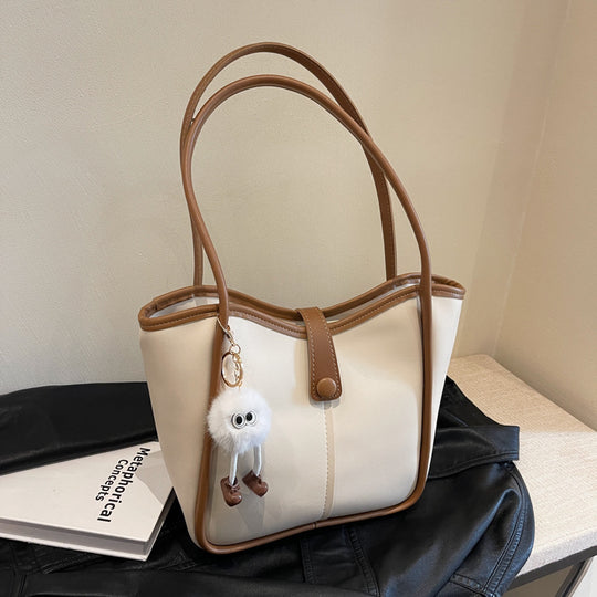 Damen Stadt-Tasche mit abnehmbarem Schlüsselanhänger und elegantem Design | Nord Taschen