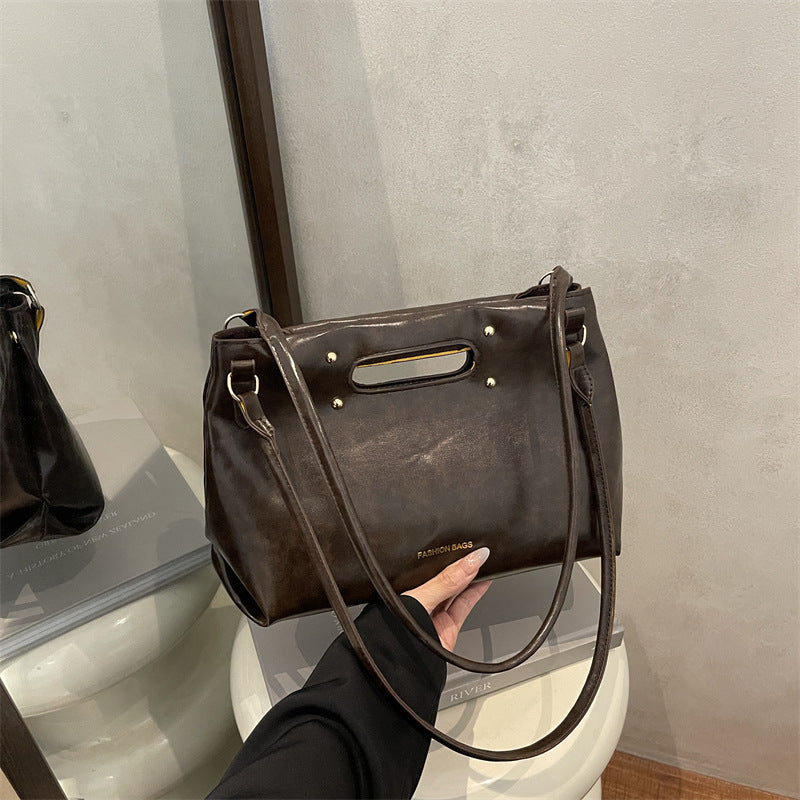 Damen Handtasche mit zeitlosem Design und hochwertiger Lederstruktur Nord Taschen