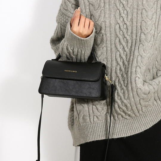 Damen elegante Umhängetasche mit abnehmbaren Schulterriemen und strukturiertem Design Nord Taschen