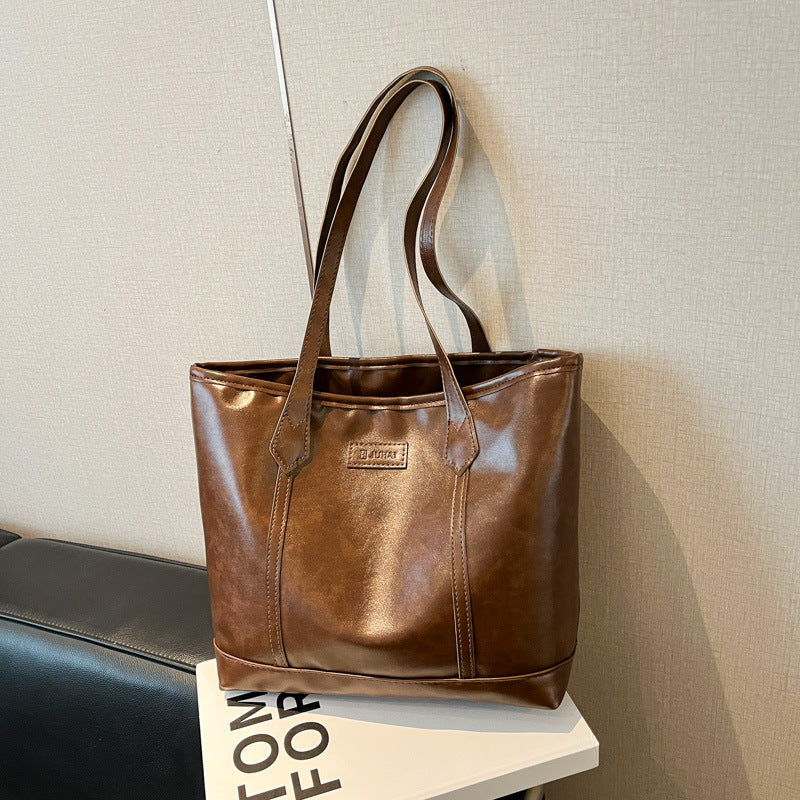 Damen komfortable Tragetasche mit strukturiertem Kunstleder Nord Taschen
