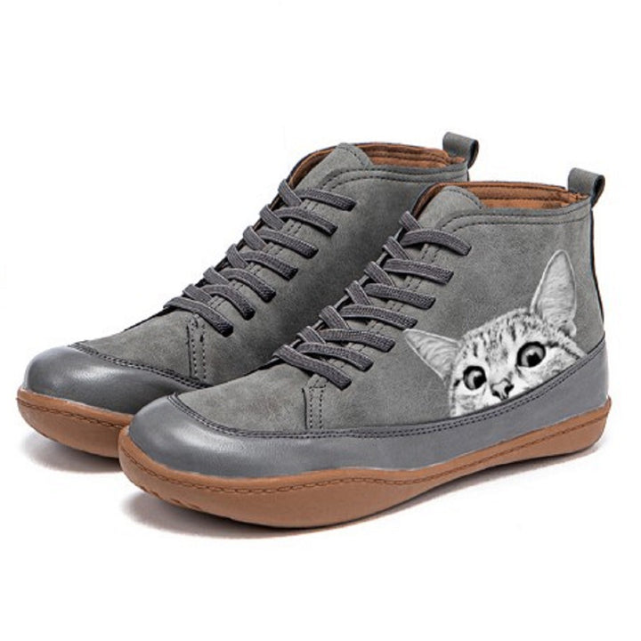 Damen nan High-Top Sneaker mit geprägtem Katzenmotiv weiches Kunstleder und gepolstertes Komfortfußbett Nord Taschen