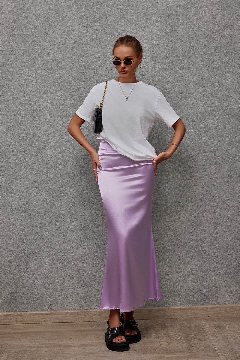 Damen Eleganter Maxirock aus glänzendem Satin mit hohem Schlitz