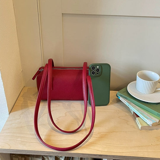 Damenhandtasche aus hochwertigem Kunstleder mit praktischem Reißverschluss Nord Taschen