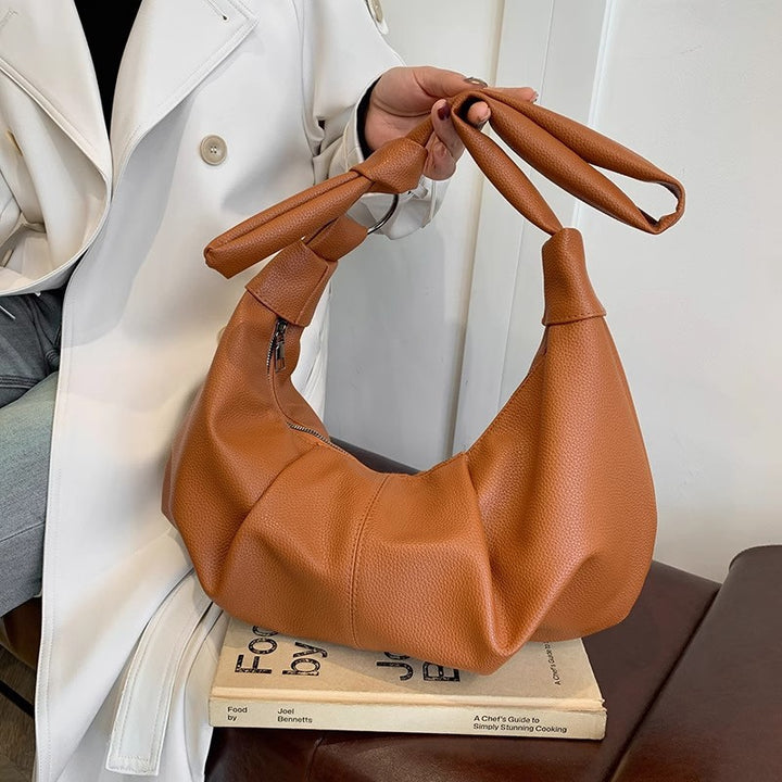 Damen Hobo-Tasche mit raffiniertem Faltendesign und weichem Kunstleder Nord Taschen