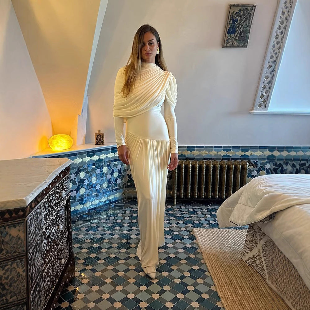 Damen Plissiertes Maxi-Abendkleid mit drapierten Schultern und langen Ärmeln Nord Taschen