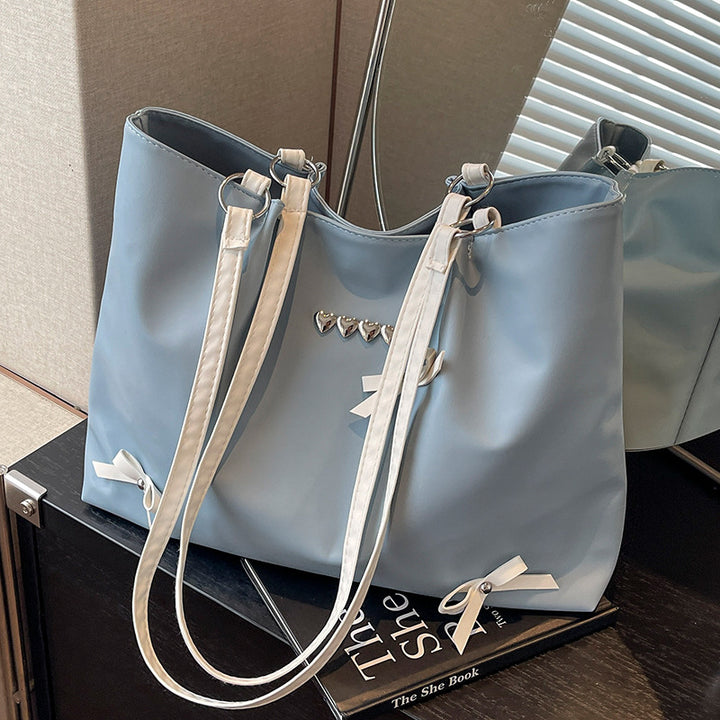 Damen Tragetasche mit eleganten Detail und hochwertigem Obermaterial Nord Taschen