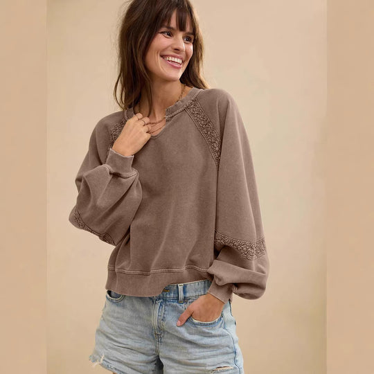 Damen Sweatshirt mit Spitzen-Einsätzen, V‑Kerbe und Ballonärmeln Nord Taschen
