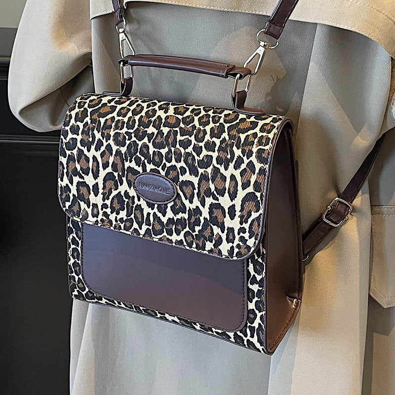 Damen modische Handtasche mit animal-print Design Nord Taschen