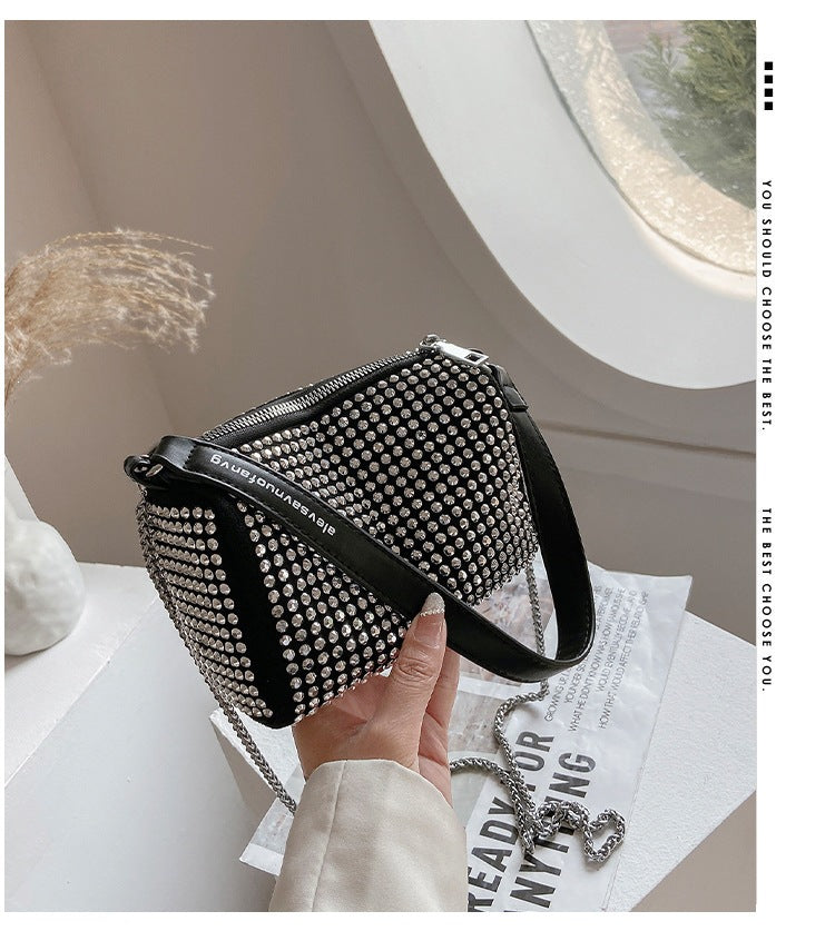Damen Glitzernde Clutch mit ergonomischem Design Nord Taschen