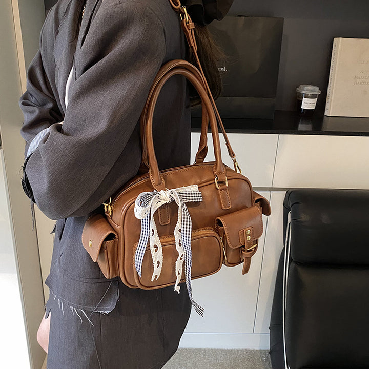 Damen praktische Handtasche mit verspieltem Design Nord Taschen