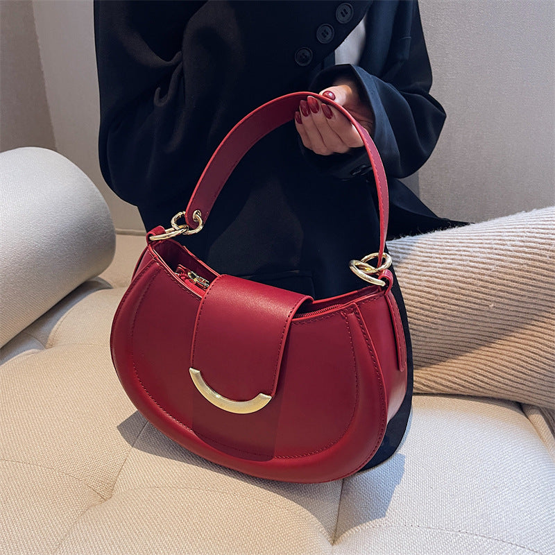 Damen Umhängetasche mit elegantem Kettenverschluss Nord Taschen
