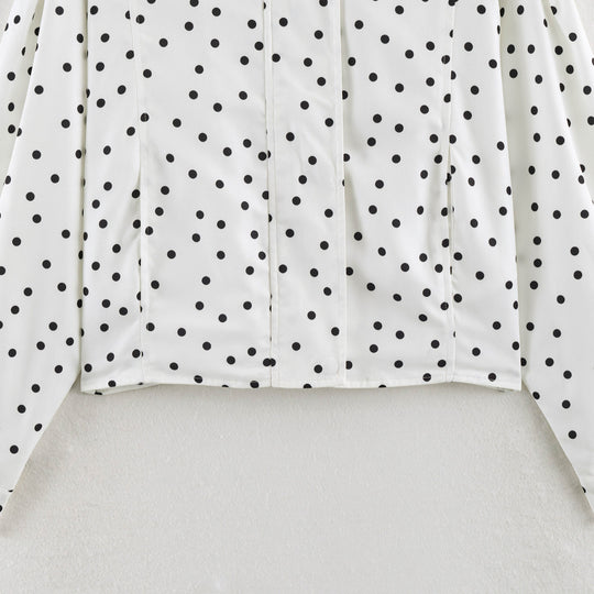Damen Gepunktete Cropped Bluse mit Stehkragen und verdeckter Knopfleiste Nord Taschen
