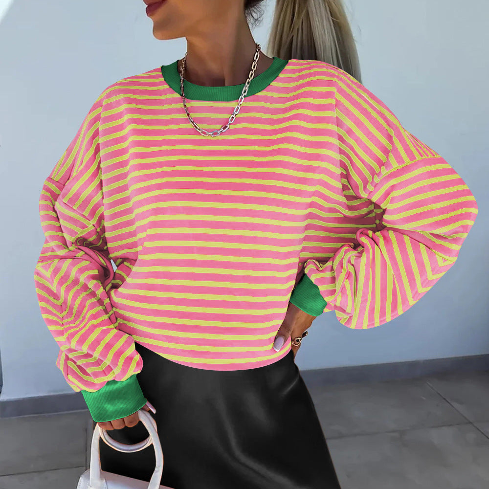 Damen lässiges gestreiftes Sweatshirt mit Boxy-Schnitt und kontrastierenden Abschlüssen Nord Taschen