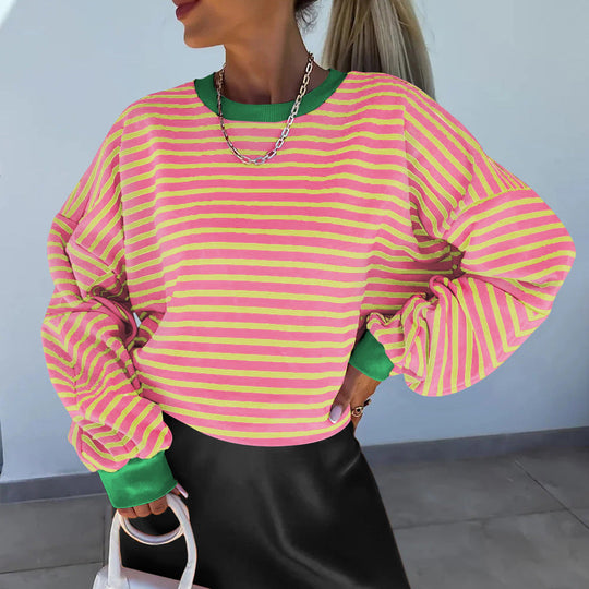 Damen lässiges gestreiftes Sweatshirt mit Boxy-Schnitt und kontrastierenden Abschlüssen Nord Taschen