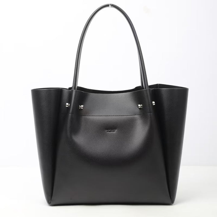Damen Shopper-Tasche mit stilvollem halbkreisförmigen Design und eleganten Akzenten Nord Taschen