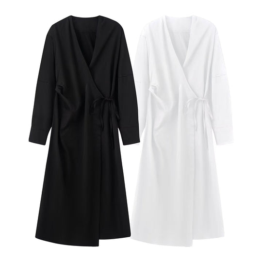 Damen Wickel‑Midikleid mit V‑Ausschnitt und Bindegürtel Nord Taschen