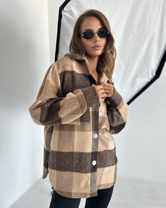 Damen Karierter Overshirt im Shacket-Stil mit Saumtaschen und Knopfverschluss Nord Taschen