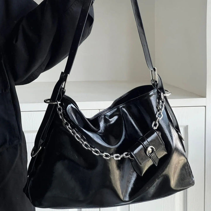Damen elegante Schultertasche mit modischem Kettengriff Nord Taschen