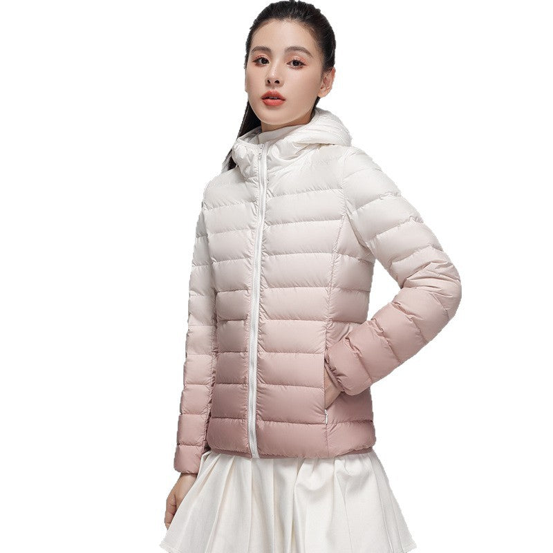 Damen ultraleichte Kapuzen-Steppjacke mit kompaktem Packmaß und windabweisender Hülle Nord Taschen