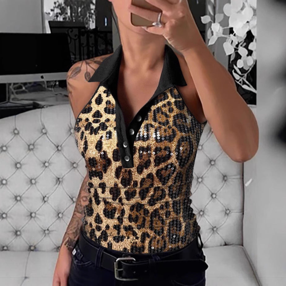 Damen Poloshirt mit funkelnden Pailletten und auffälligem Leopardenmuster