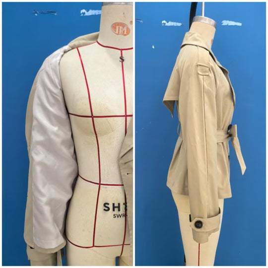 Damen Kurzer Trench‑Blouson mit Reverskapuze, Taillengürtel und doppelter Knopfleiste Nord Taschen