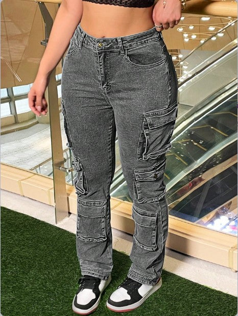 Damen Cargo-Denimhose mit Mehrfach-Pattentaschen, Kniepaneelen und taillenhoher Passform Nord Taschen