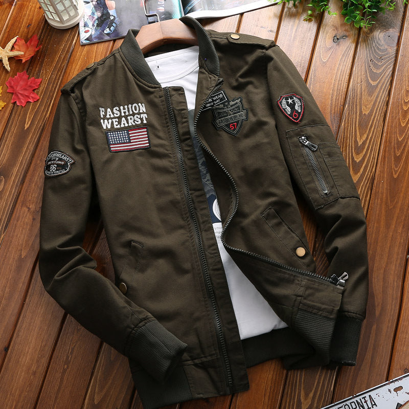 Herren Canvas-Bomberjacke im Retro-Pilotencut mit gestepptem Kragen und gestreiften Rippbündchen Nord Taschen