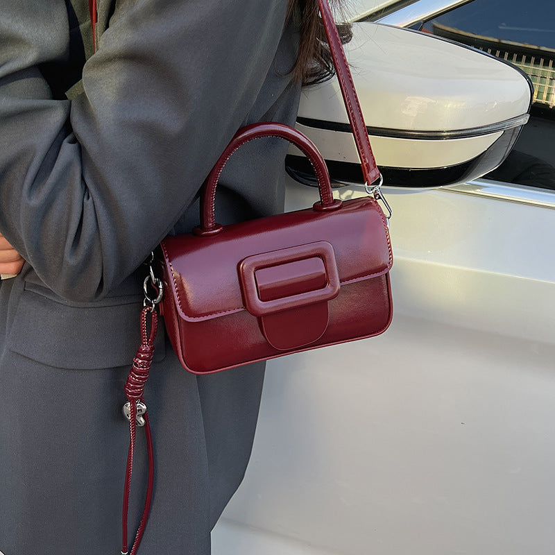 Damen Mini-Handtasche mit abnehmbarem Schulterriemen und modernem Design Nord Taschen