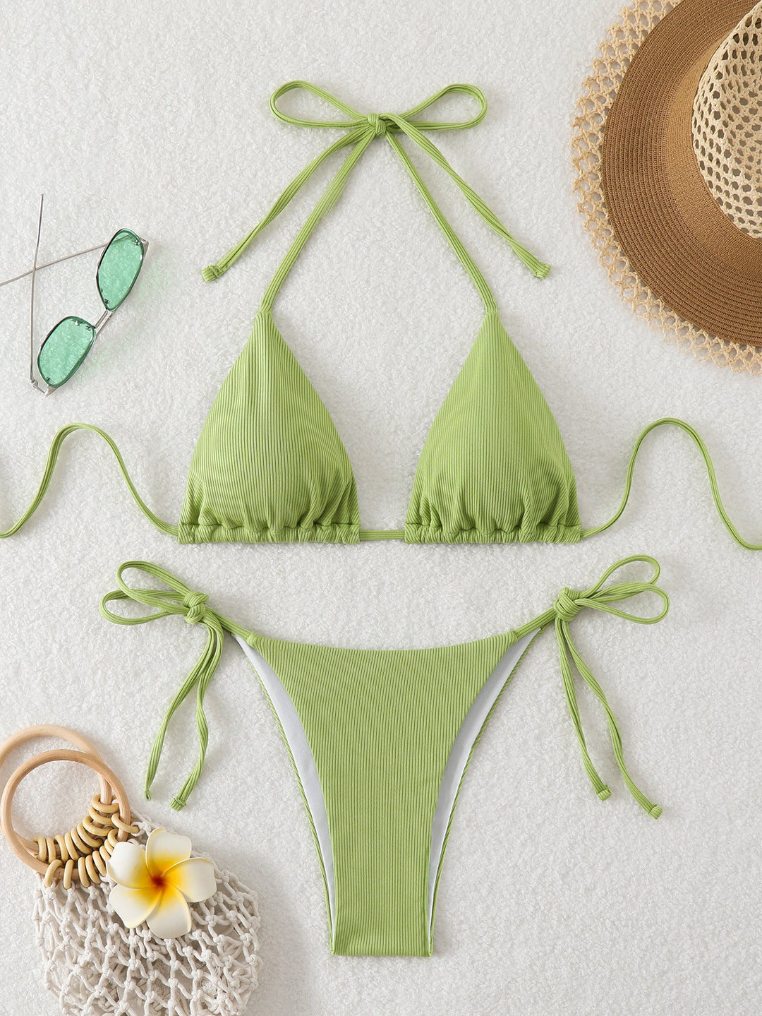 Damen Triangel-Bikini mit verstellbaren Riemen und raffinierten Details