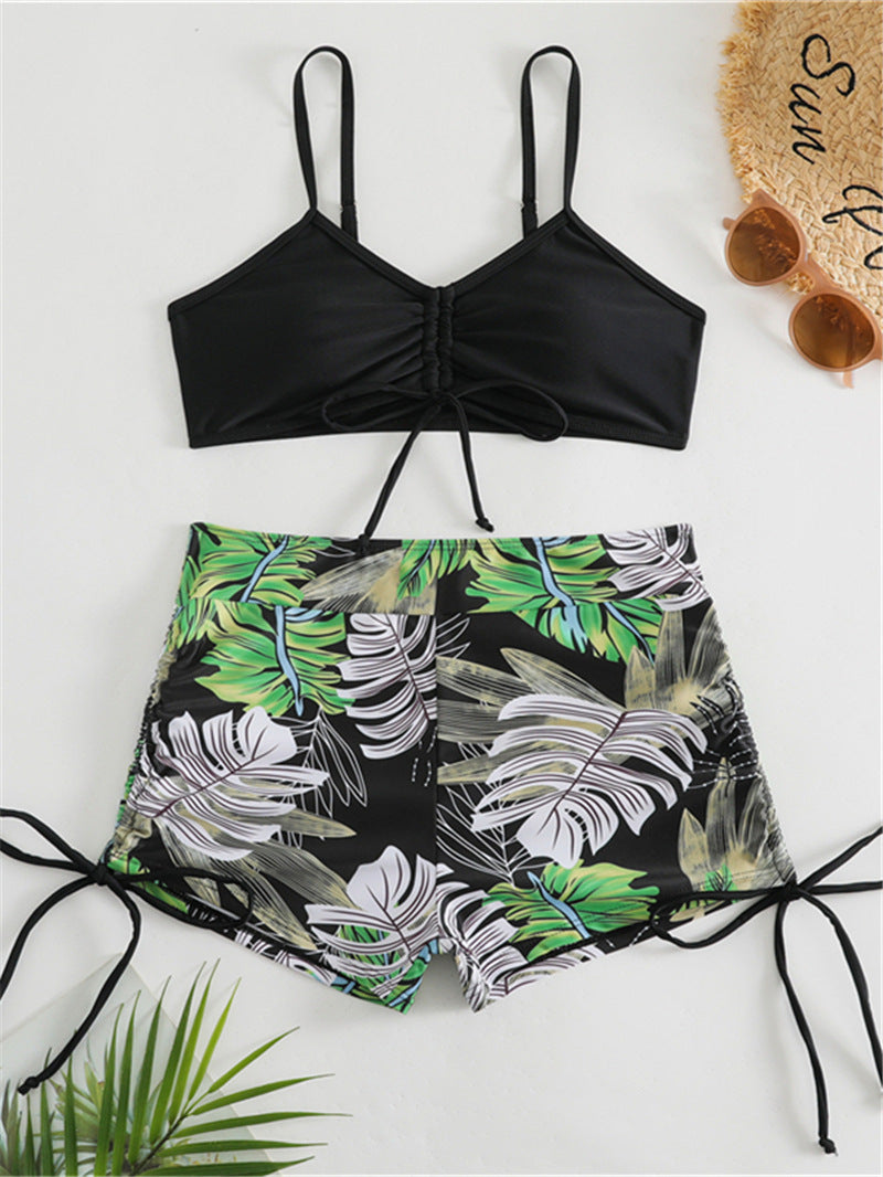 Damen Bikini-Set mit rüschenverziertem Oberteil und modischen Shorts