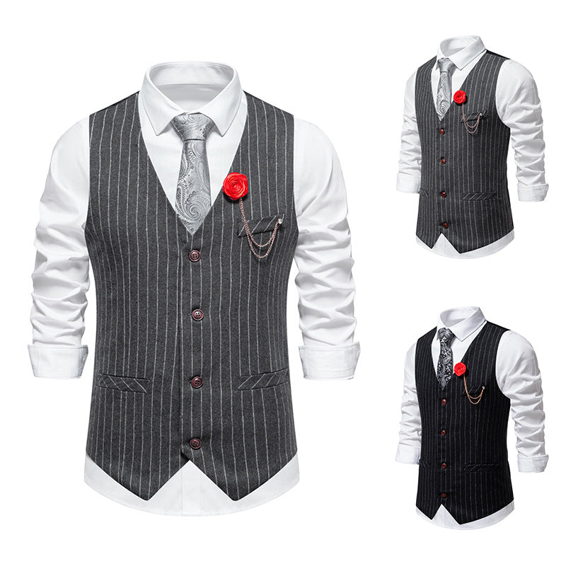 Herren elegante Anzugweste mit feinem Nadelstreifen und praktischen Taschen
