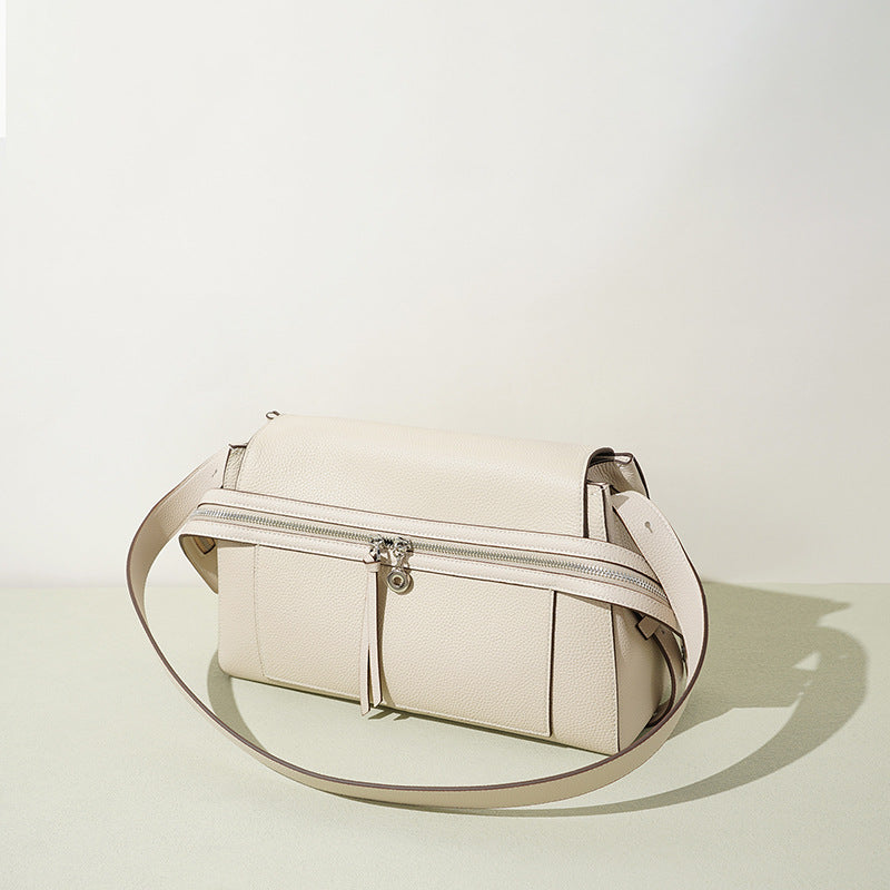 Damen modische Handtasche mit praktischer Reißverschlussöffnung Nord Taschen