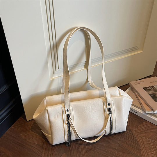 Damen Handtasche aus hochwertigem Kunstleder mit verstellbaren Trageriemen Nord Taschen