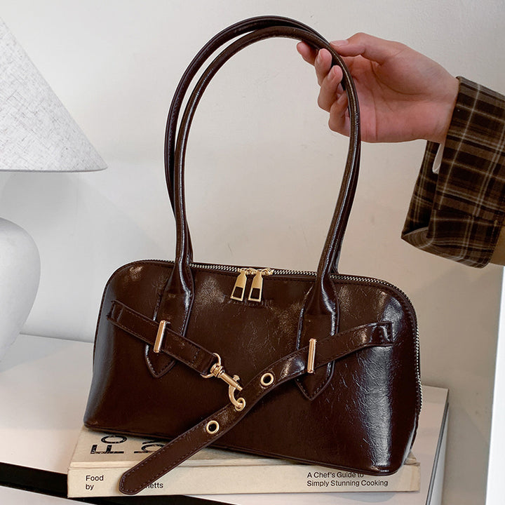 Damen Handtasche mit elegantem Hochglanzfinish und praktischen Tragegriffen Nord Taschen