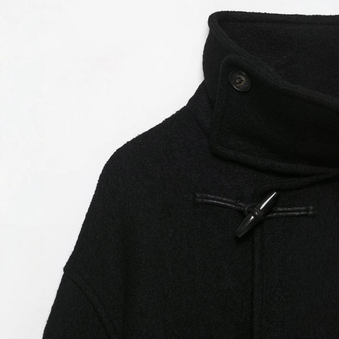 Damen Boxy-Capejacke in Wolloptik mit hoher Kragenblende und Knebelverschlüssen Nord Taschen